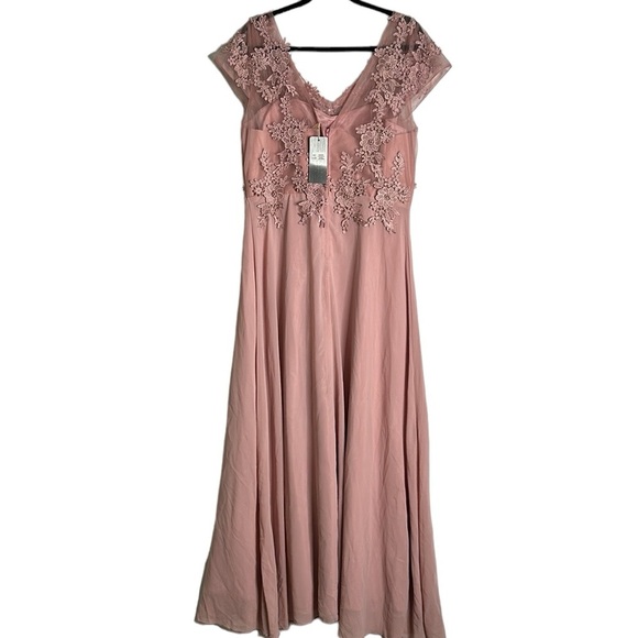 Sublime collection dusty pink beaded lace saffron maxi formal dress size L - Picture 2 of 14